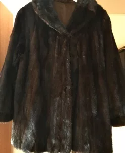 Womens Vintage Dark Brown Car Length Mink Fur Coat Buttoned