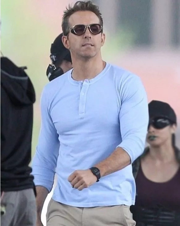 Ryan Reynolds Free Guy Blue Shirt