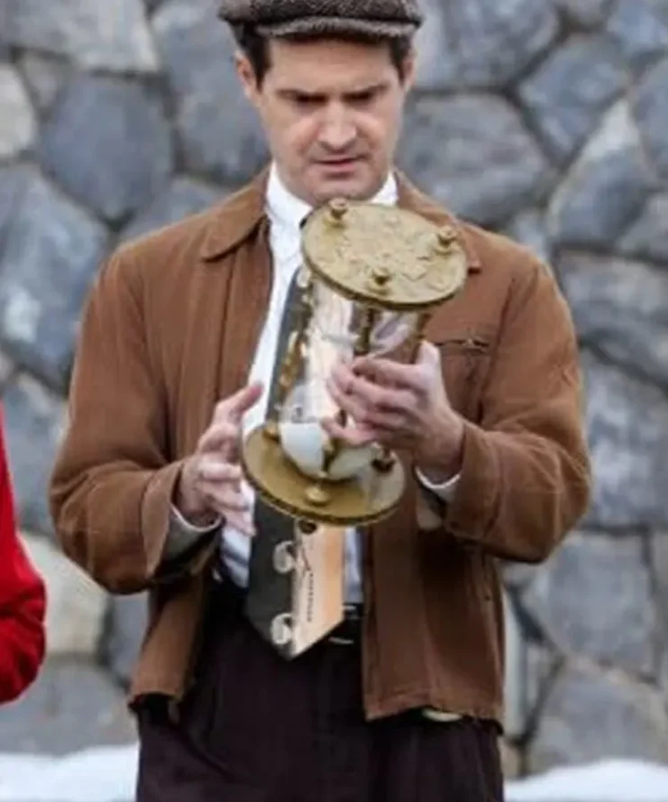 A Biltmore Christmas 2023 Ray Ficca Brown Zip-Up Jacket