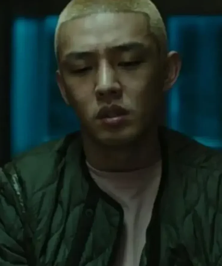 Alive Yoo Ah-in Green Quilted Puffer Jacket