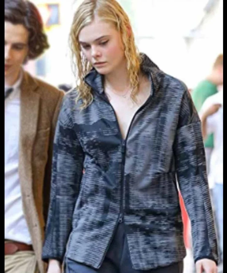 Elle Fanning A Rainy Day In New York Black Jacket