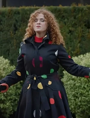 Bernadette-Peters-Zoeys-Extraordinary-Playlist-Cotton-Coat