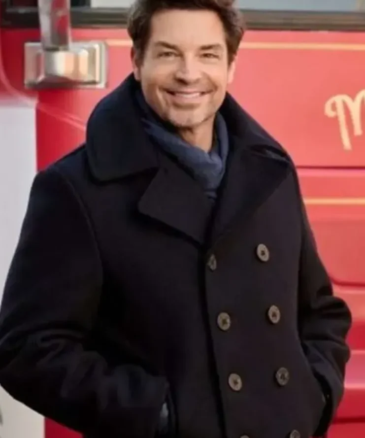 Brennan Elliott Ms. Christmas Comes To Town 2023 Black Coat
