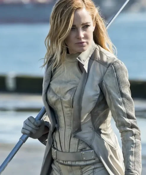 Caity Lotz Legends Of Tomorrow S01 EP16 White Tailcoat