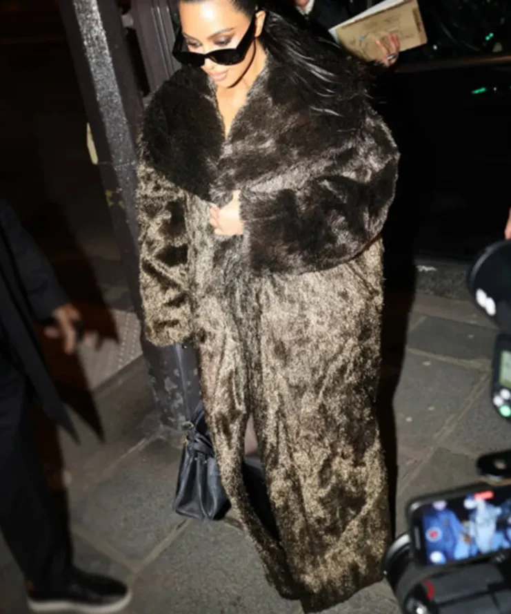 Kim-Kardashian-Fashion-Week-Fur-Coat-