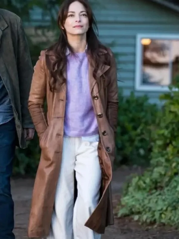Kristin Kreuk Murder in a Small Town Coat