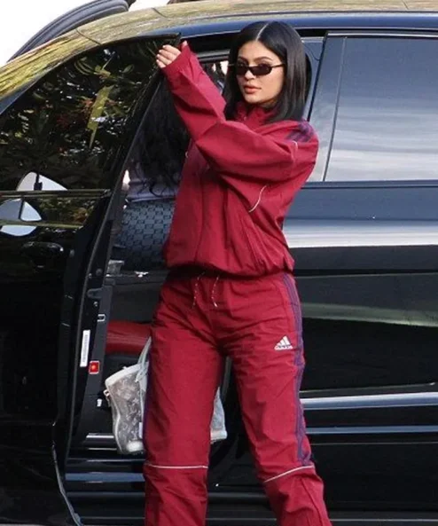 Kylie Jenner Pregnancy Tracksuit
