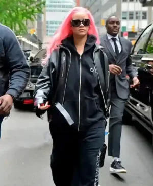 Met Gala 2024 Rihanna Black Zipper Sweatsuit