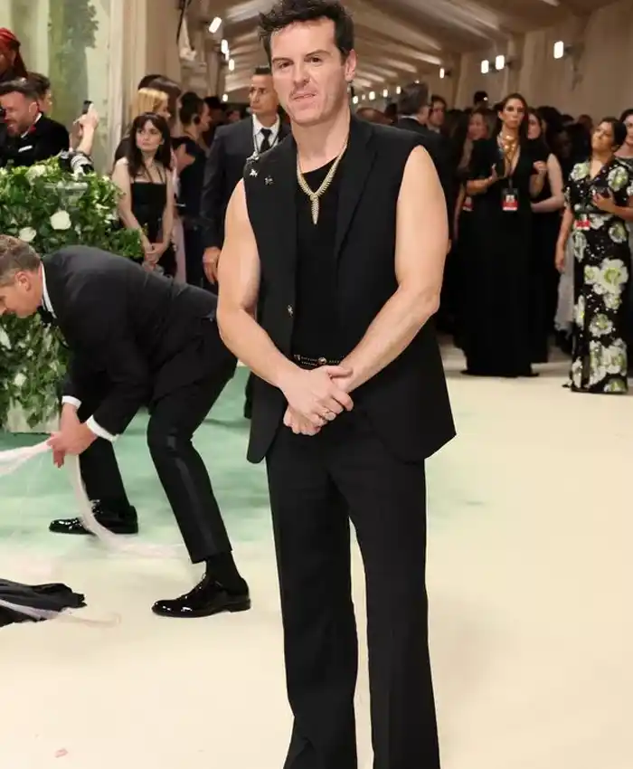 Met Gala Andrew Scott Black Sleeveless Blazer