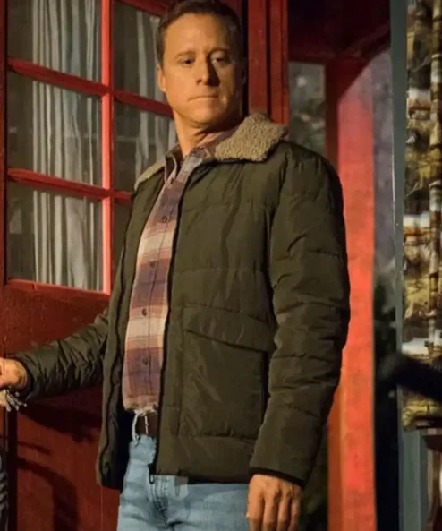 Resident Alien Harry Vanderspeigle Green Sherpa Jacket