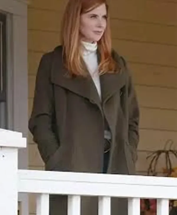 Sarah Rafferty My Life with the Walter Boys S01 Coat