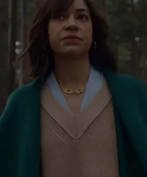 Stay-Close-S01-EP01-Megan-Pierce-Green-Coat