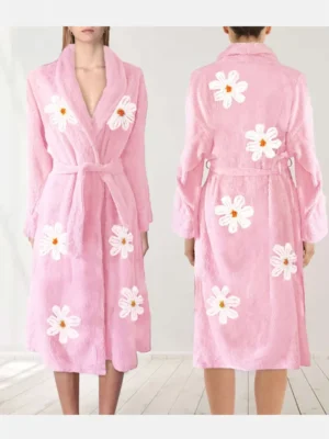 Stylish Pink Falling Flower Robe