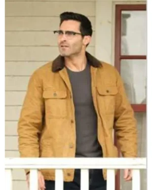 Superman and Lois S02 Clark Kent Mustard Jacket