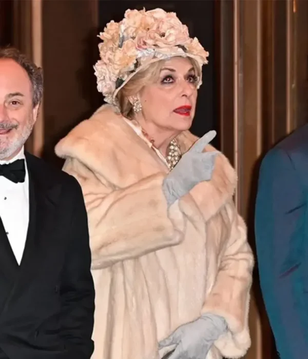 The-Marvelous-Mrs.-Maisel-Shirley-Maisel-Fur-white-Trench-Coat