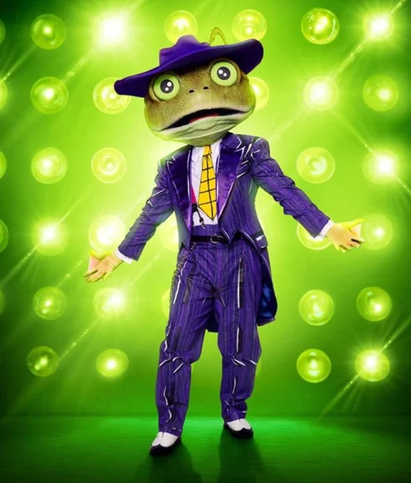 The Masked Singer S03 Bow Wow Purple Suit