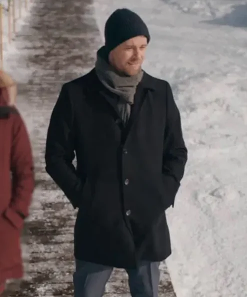 The Republic Of Sarah Danny Cooper Black Wool Coat