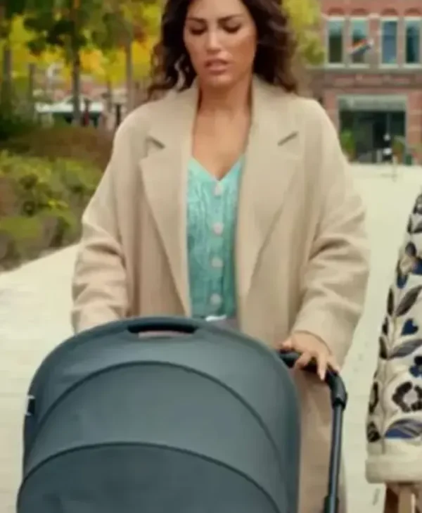 The Wonder Weeks 2023 Yolanthe Cabau Beige Wool Coat