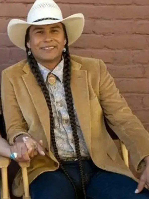 Yellowstone Mo Moses Brings Plenty Beige Cord Blazer Jacket