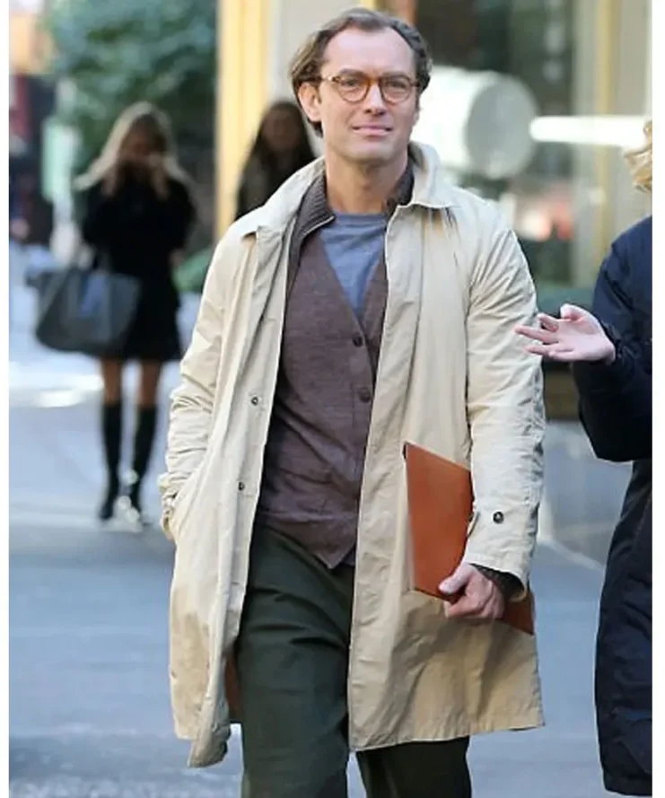 A Rainy Day In New York Jude Law Coat