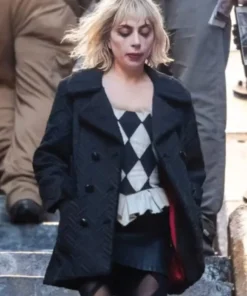 Joker-Folie-À-Deux-Lady-Gaga-Black-Coat