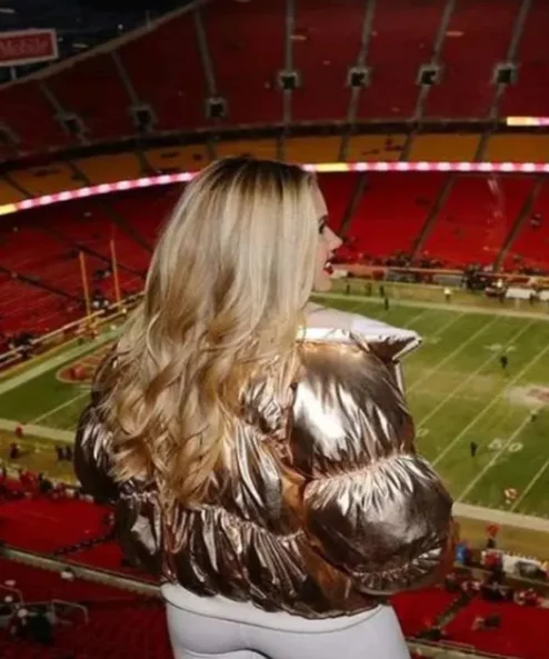 KC-Gracie-Hunt-Golden-Puffer-Jacket-Sale