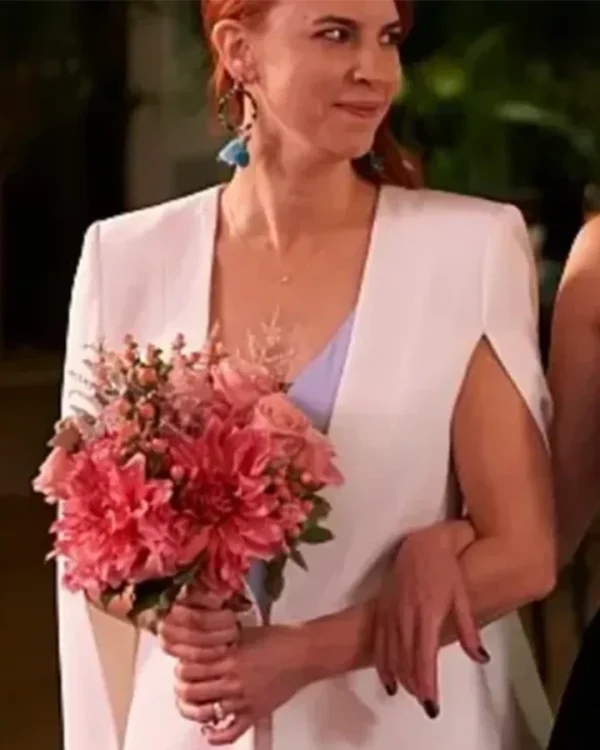 Anne Carlson Workin’ Moms S02 White Cape Sleeve Blazer