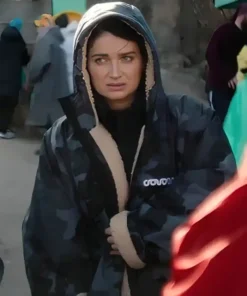 Bad Sisters S02 Eve Hewson Camo Robe Jacket
