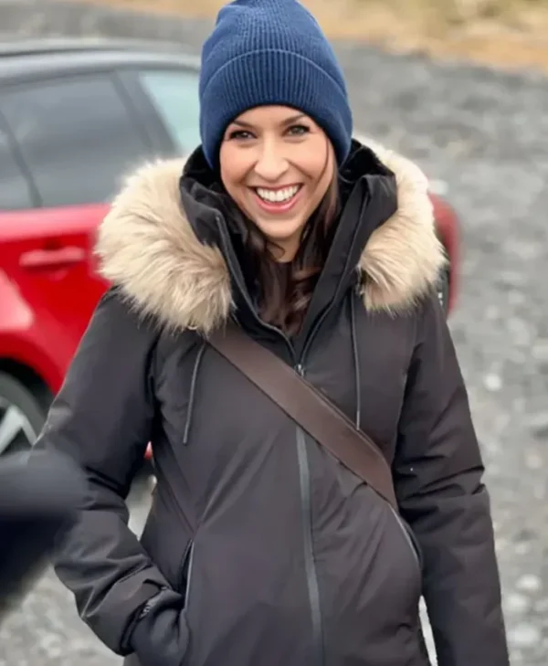 Stefanie The Christmas Quest Parka Jacket
