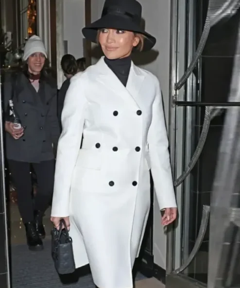 Unstoppable Premiere Jennifer Lopez White Trench Coat