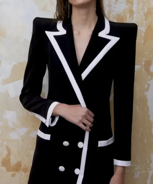 Roberta Contrasting Elite Season 08 Black Blazer for Sale