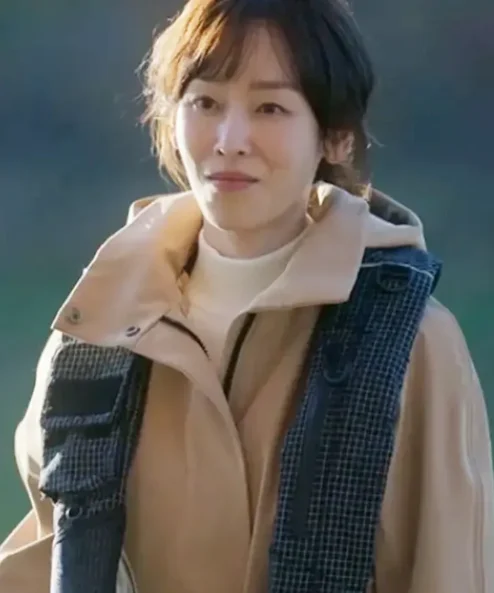 The Trunk No In-ji Beige Hooded Coat For Sale