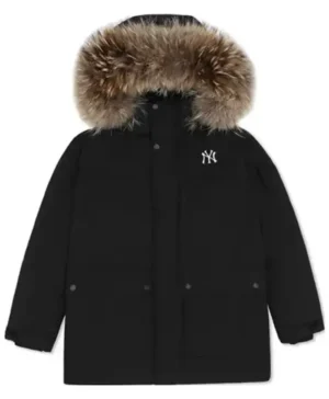 New York Yankees Fur Heavy Mid Down Winter Coat