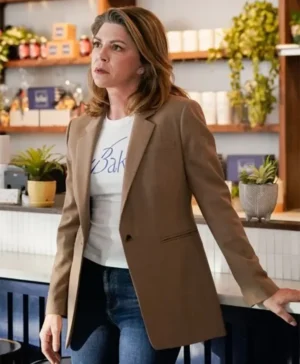 Amy Pietz Tracker S02 Camel Brown Blazer