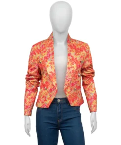 Carrie Preston Elsbeth S02 Cropped Blazer