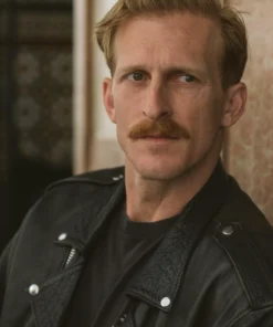 When No One Sees Us Dani Rovira Black Jacket