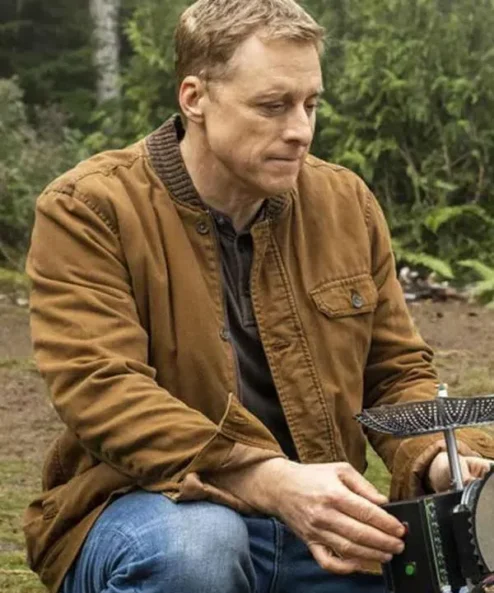 Harry Vanderspeigle Resident Alien Brown Jacket