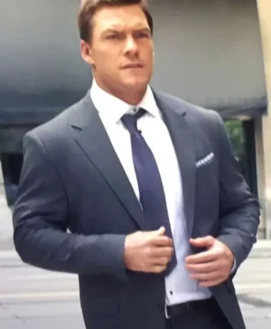 Reacher S01 Alan Ritchson Grey Suit