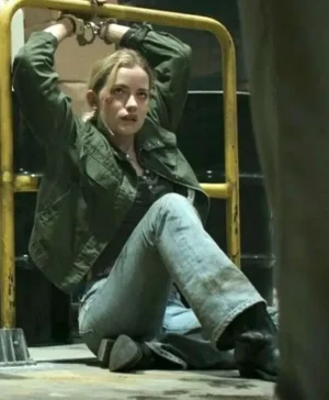 Reacher S01 Willa Fitzgerald Green Jacket