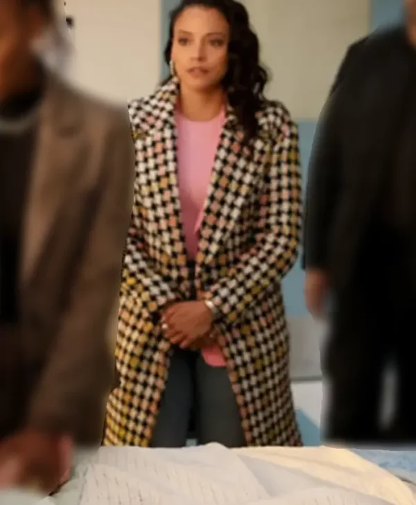 Found S02 Lacey Quinn Tweed Houndstooth Coat