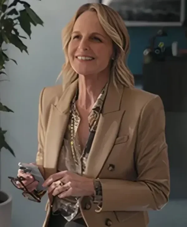 Hacks S04 Winnie Landell Brown Blazer