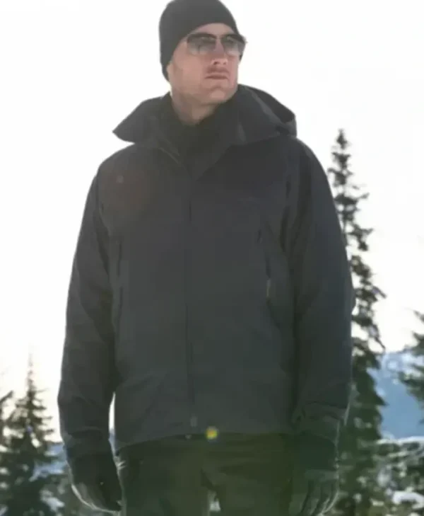 Tracker S02 Justin Hartley Hooded Black Jacket