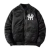 New York Yankees Puffer Bomber Jacket - Black