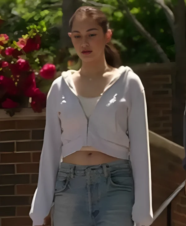 The Summer I Turned Pretty S02 Lola Tung Hoodie