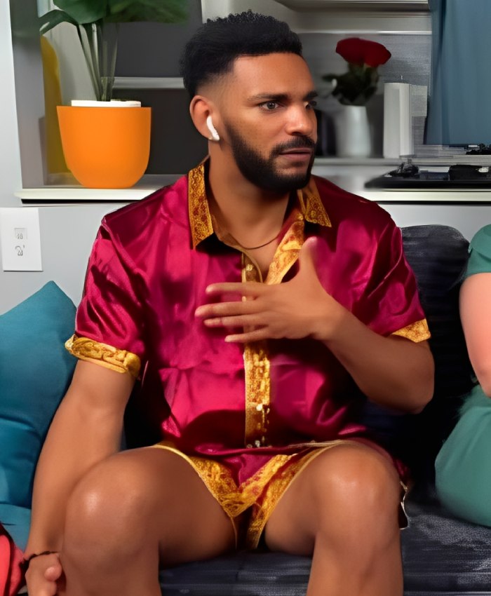 Shop 90 Day Fiance Pillow Talk Hawaiian Burgundy & Gold Trim Pajamas