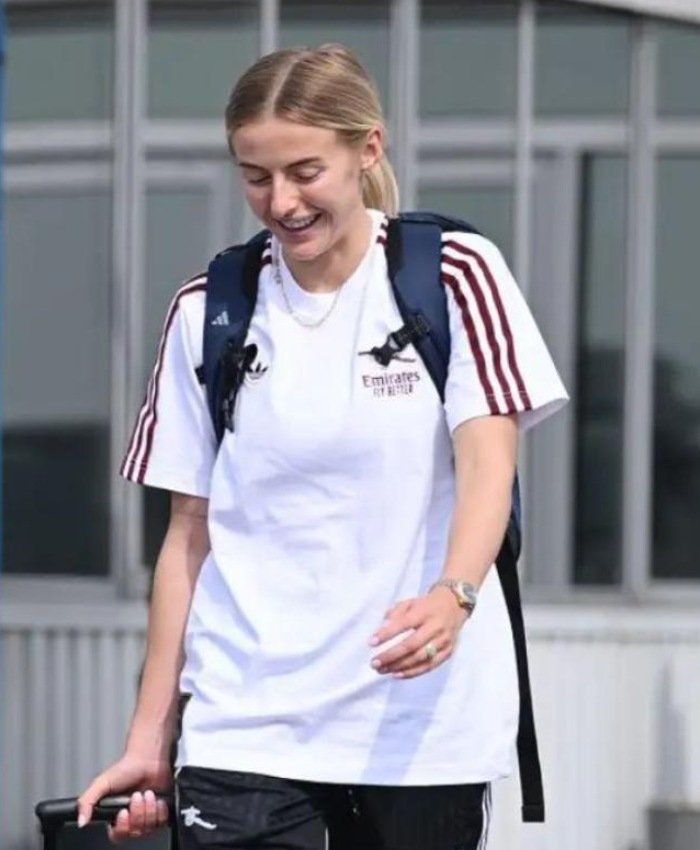 Arsenal Women Pre-Season Training Camp 2025 Chloe Kelly White T-Shirt