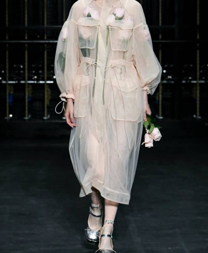 And Just Like That S3 Carrie Bradshaw Floral Applique Mesh Coat