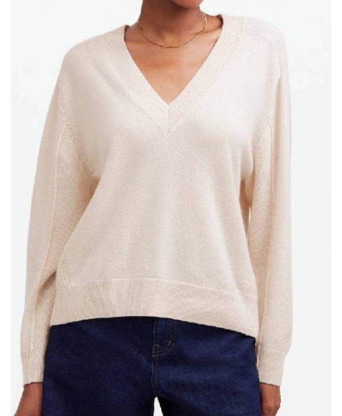 Leanne 2025 Kristen Johnston V-Neck Sweater