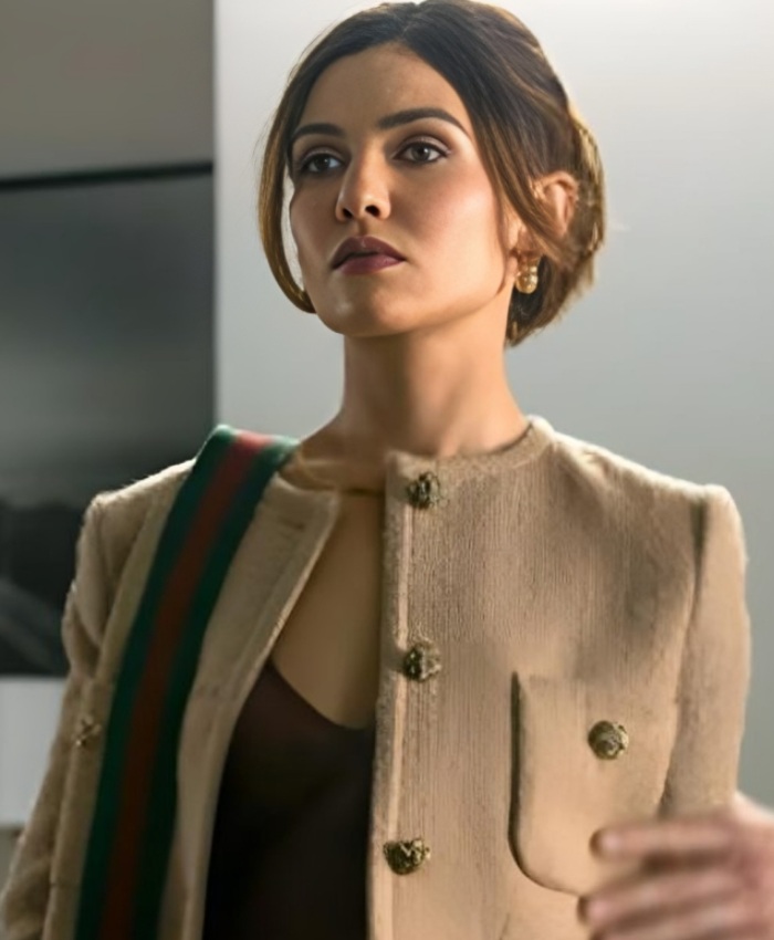 Shop TV Series The Waterfront 2025 Peyton Buckley Cropped Boxy Jacket - Camel