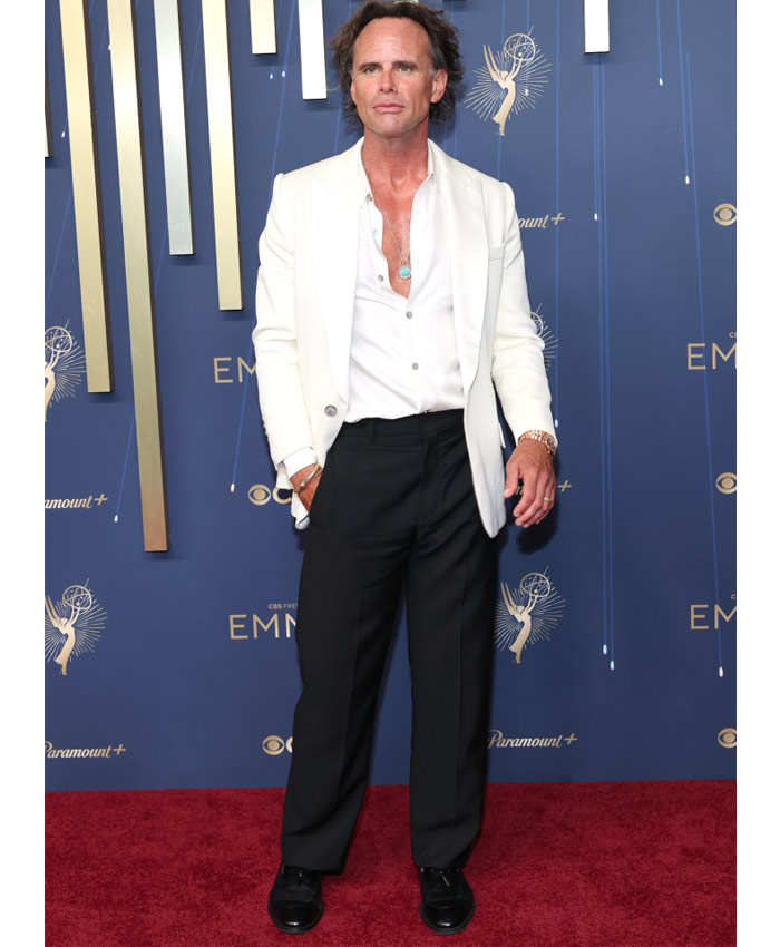 Emmys Red Carpet Walton Goggins Suit Oskar Jacket